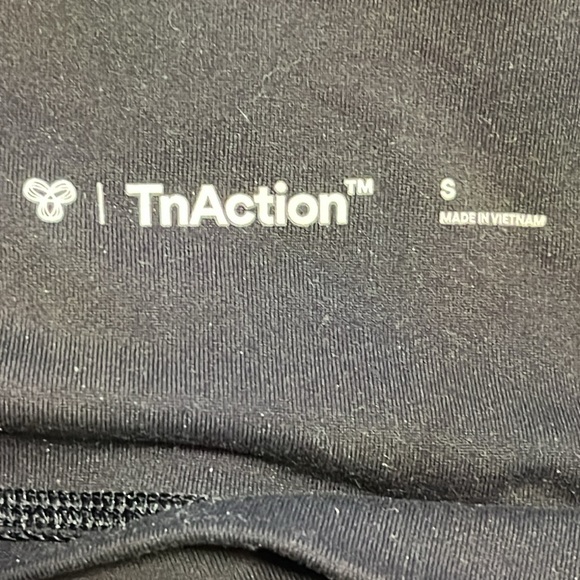 TnAction High Rise leggings - Picture 4 of 4